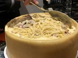 Spaghetti al flamb (2p)